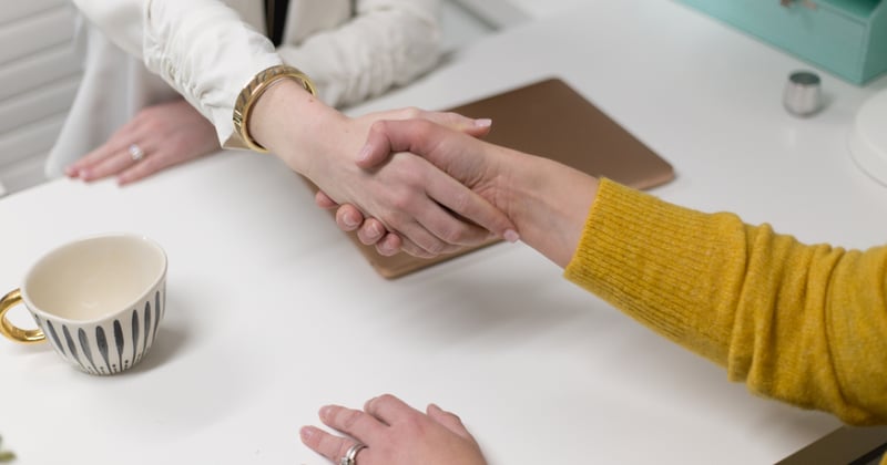 Comment structurer une holding pour racheter une PME sans se tromper